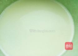 奶香海绵小蛋糕的做法图解1