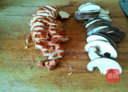 薄底烤鸡蘑菇披萨的做法图解9