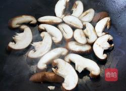 薄底烤鸡蘑菇披萨的做法图解10