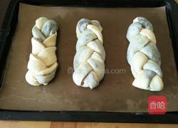 豆沙酥粒辫子面包的做法图解10