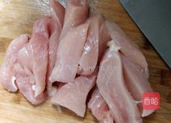 菌汤鸡丸面的做法图解1