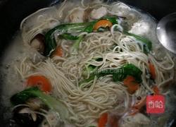 菌汤鸡丸面的做法图解12