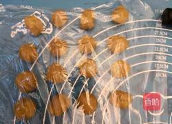 四色莲蓉蛋黄酥的做法图解11