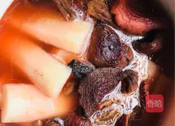 [呷BU丨Soup] Illustration of braised pork ribs with red mushrooms and yam 8