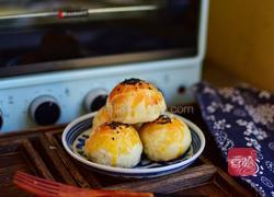 蛋黄酥的做法图解11