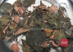 【呷补丨煲汤】野生金线莲炖鲍鱼（2-3人份）的做法图解2