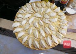 芹菜木耳鸡蛋水饺的做法图解6