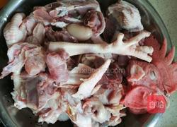 山药炖土鸡的做法图解1