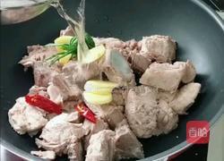 排骨萝卜汤的做法图解5