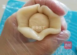 蛋黄酥的做法图解5