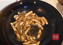 芹菜炒豆干的做法图解4