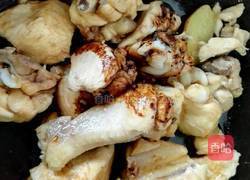 板栗烧鸡的做法图解7