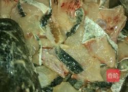 酸菜鱼的做法图解2