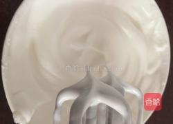 6寸戚风蛋糕的做法图解4