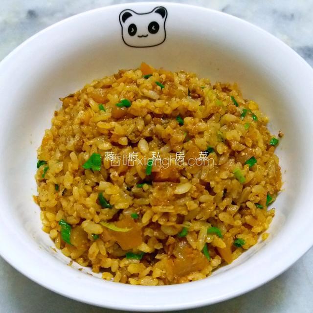红萝卜闷饭