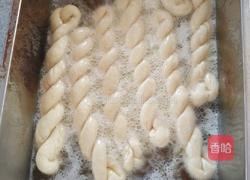 蜂蜜大麻花的做法图解3