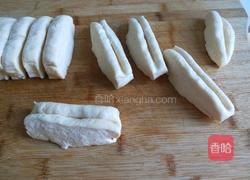 新文美食 好吃的无矾油条的做法图解4