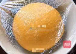 Illustration of how to make real and fake corn buns 5