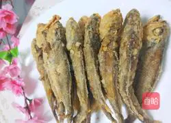 Illustration of how to make dry-fried yellow croaker 9