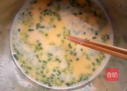 葱花鸡蛋饼的做法图解4