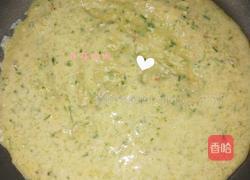 宝宝辅食丝瓜虾仁蛋饼的做法图解6