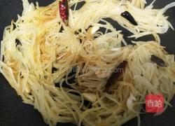 香辣土豆丝的做法图解7