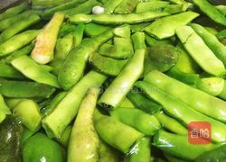 排骨烧豆角的做法图解1