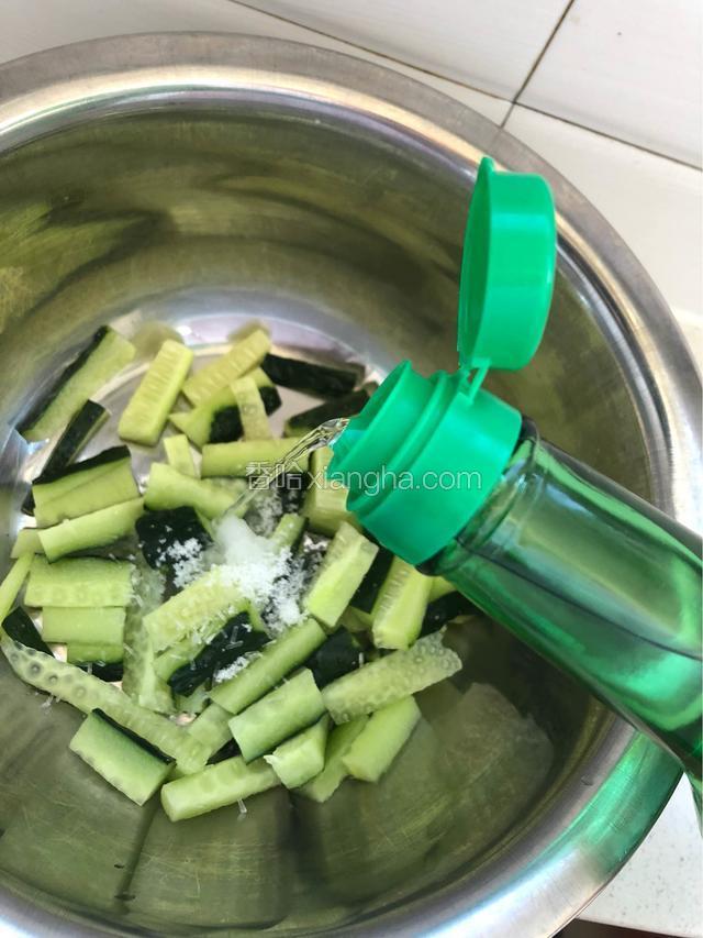 放白醋少许