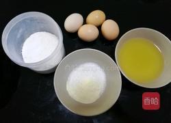 不回缩零失败的纸杯蛋糕的做法图解1