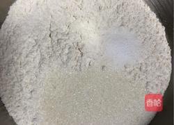 超软椰蓉葡萄干小面包的做法图解1