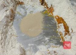 蝴蝶馒头的做法图解2