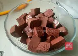 Illustration of how to make pig red sea shrimp and watercress soup 1