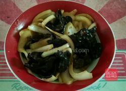 洋葱拌木耳的做法图解7