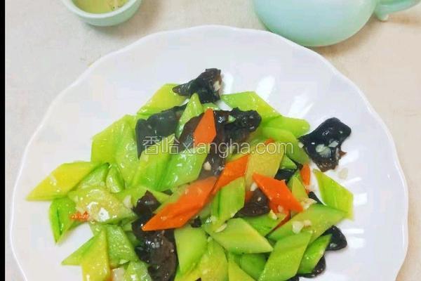 清炒黄瓜木耳