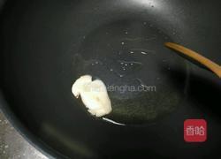 野生鲫鱼汤煮面皮的做法图解3