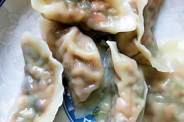 芹菜香菇肉家常水饺