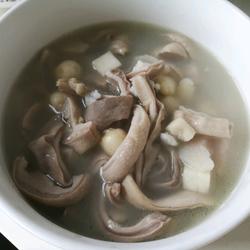四神猪肚汤的做法[图]
