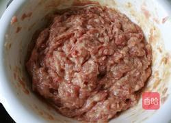 猪肉虾仁水饺的做法图解2