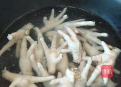 盐焗鸡爪的做法图解1