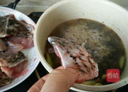 快手酸菜鱼的做法图解7