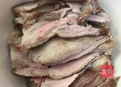 酸菜扣肉的做法图解8