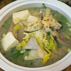 平菇豆腐滑鲶鱼的做法[图]