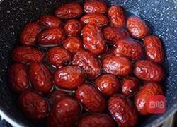 红糖枣膏的做法图解2