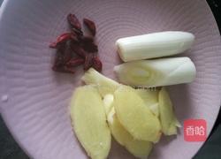 松茸瑶鸡汤的做法图解3