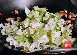 手撕包菜的做法图解3