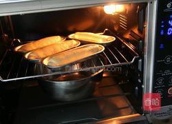 香肠面包的做法图解10