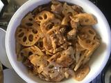 五花肉炒藕