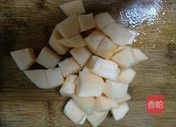 哈密瓜沙拉的做法图解2