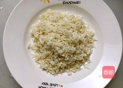 糯米丸子的做法图解1