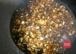 Illustration of how to make garlic steamed shrimp 5